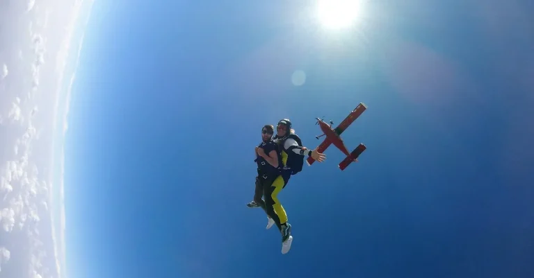 The Top Spots For Skydiving In Florida